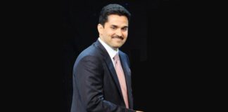Shamsheer Vayalil Net Worth and Biography