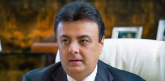 Sunil Vaswani Net Worth and Biography
