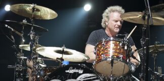 Joey Kramer Family Business Net Worth and Biography