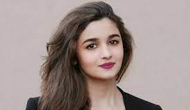 Alia Bhatt Biography, Age, Height, Model and Boyfriend Alia Bhatt Biography, Age, Height, Model and Boyfriend