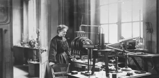 Madame Marie Curie की जीवनी in Hindi