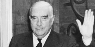 Robert Menzies Biography in Hindi