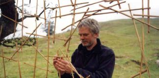 Andy Goldsworthy Biography in Hindi Andy Goldsworthy Biography in Hindi