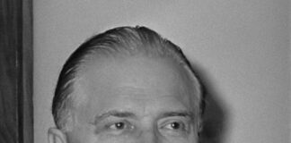 Gaston Eyskens Biography in Hindi Gaston Eyskens Biography in Hindi