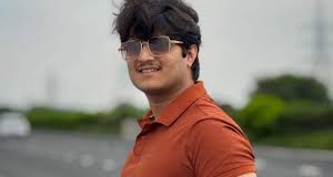Mridul Tiwari Biography, Net Worth and Properties Mridul Tiwari Biography